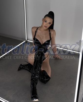 Photo escort girl Kamila_Bella: the best escort service