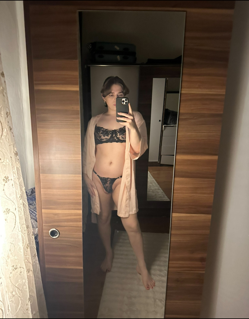 Trans escort ❤️ Spend time together with one of 1654 trans beauties