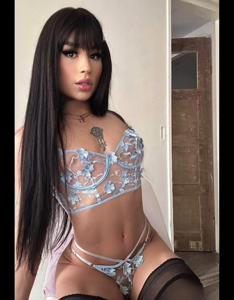 Trans escort ❤️ Spend time together with one of 1322 trans beauties